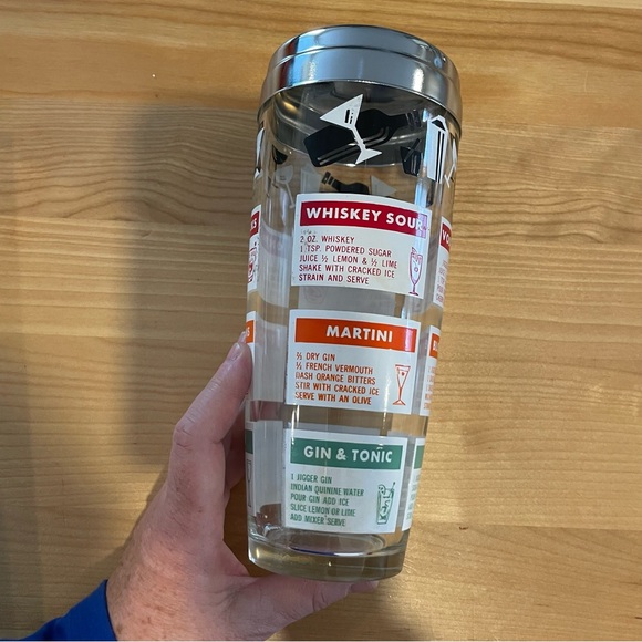 Cocktail Shaker with Recipe Guide - Silver and Multicolor - Picture 6 of 7